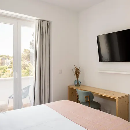 Hotel Sao Juliao By Mirabilis Carcavelos (Lisbon)
